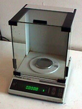 Electronic Analytical Balances