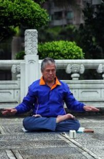 Chinese Meditating